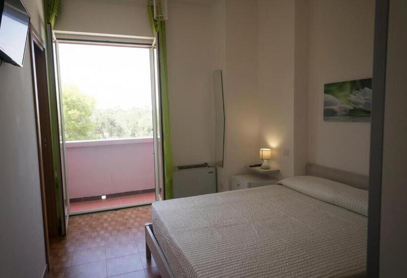 Bed and Breakfast Paradise Beb