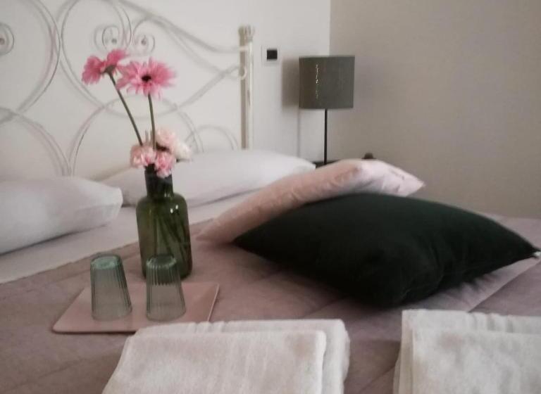 مبيت وإفطار Supramurgia Agribistrot