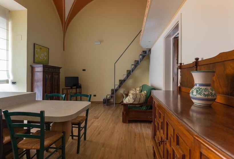 Palazzo Leuzzi B&b