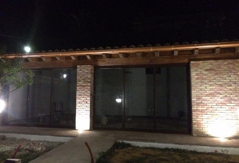 تختخواب و صبحانه Cala Arenella Near Spiaggia Foggia