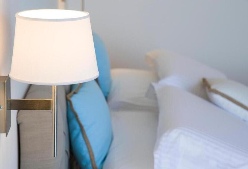 تختخواب و صبحانه La Chiaja Art&relais