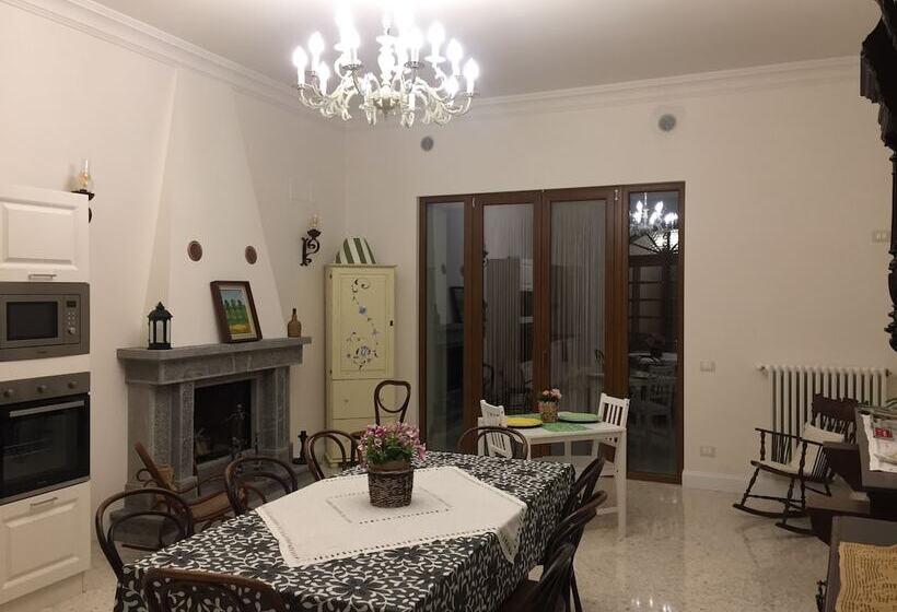 مبيت وإفطار Villa Alemi