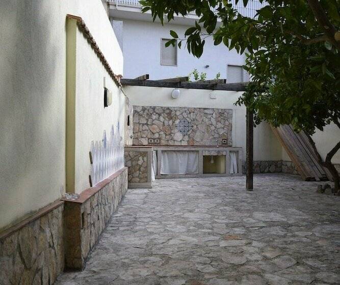 פנסיון Turillo Home