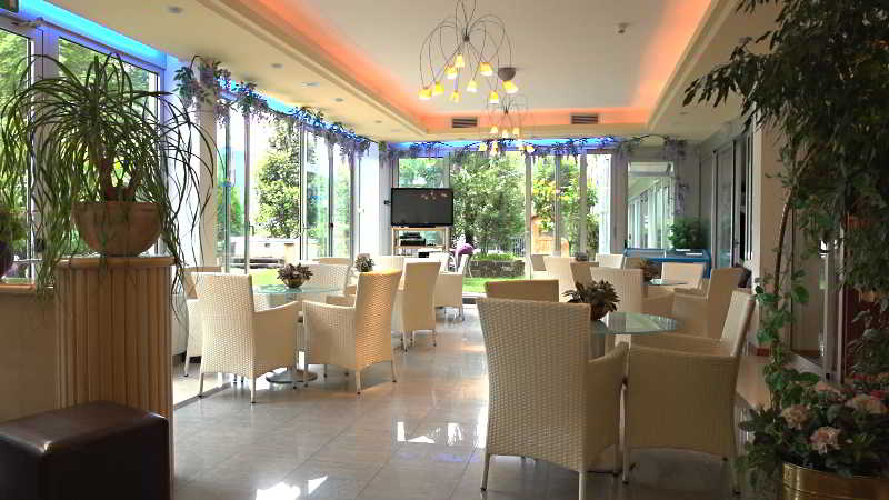 هتل Ambassador Suite