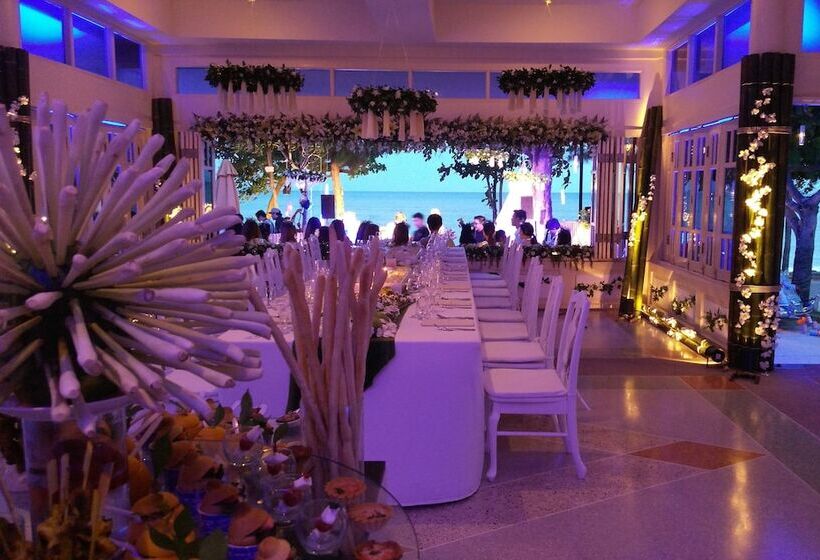 هتل Aonang Villa Resort I Beach Front
