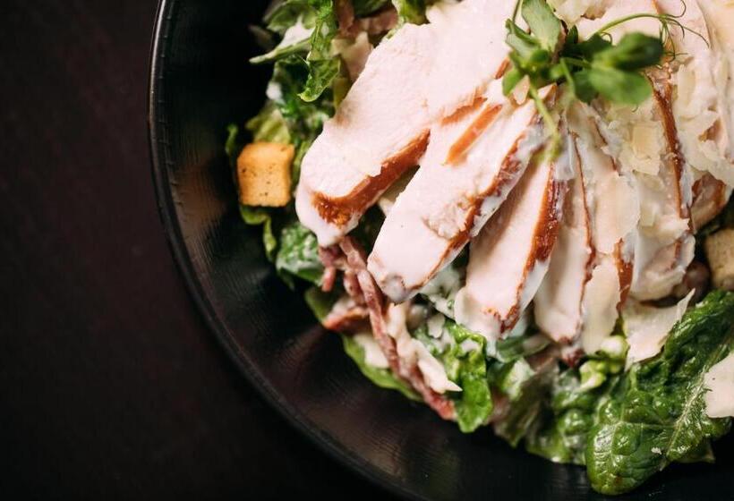 בית מלון כפרי Crowne Plaza   Belfast, An Ihg