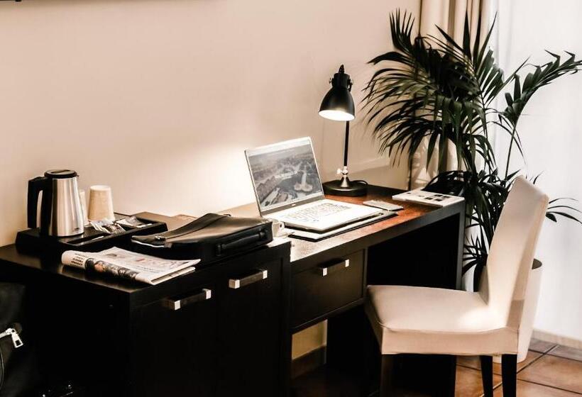 בית מלון כפרי Ho Ciudad De Jaen