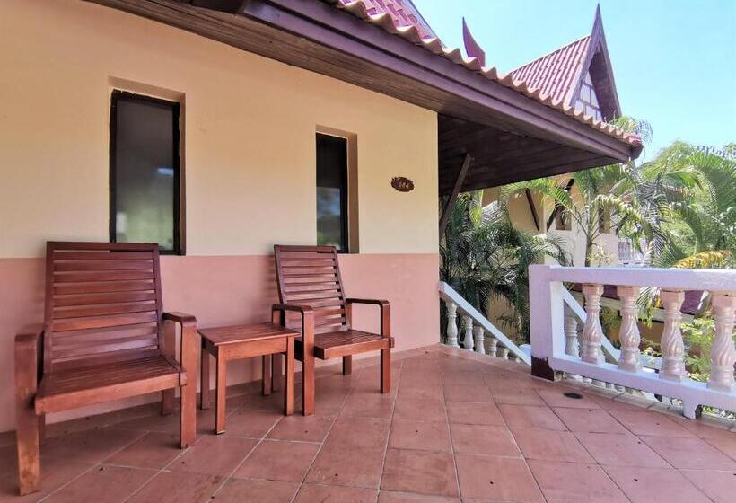 酒店 Holiday Villa, Lanta