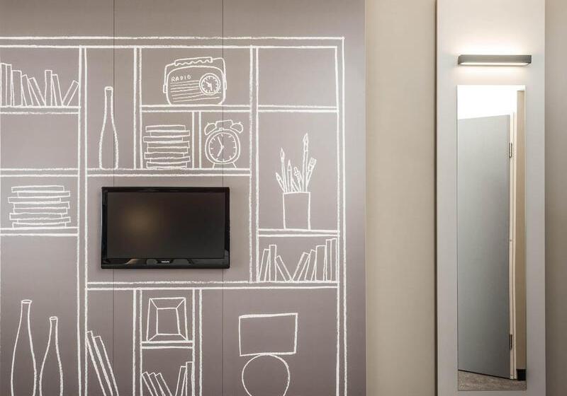 هتل Ibis Paris Gare De Lyon Ledru Rollin