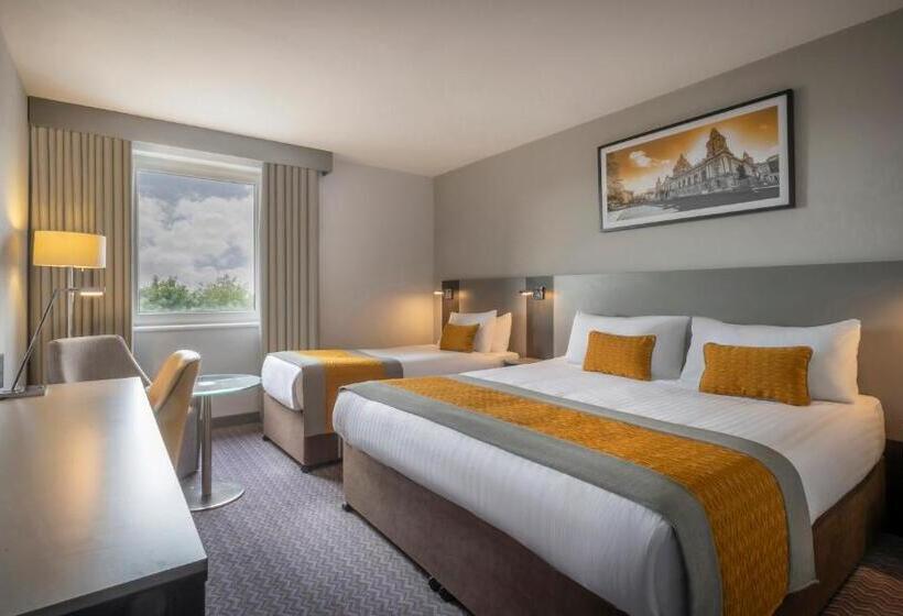 Maldron Hotel Belfast International Airport