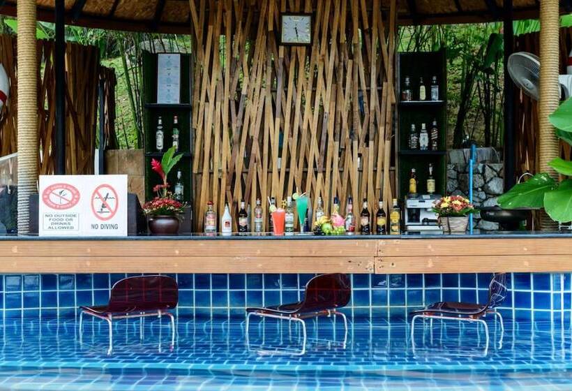 هتل Peach Hill Resort   Sha Extra Plus