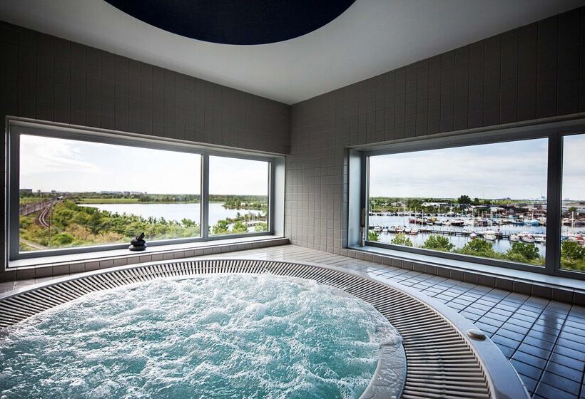 هتل Scandic Sluseholmen