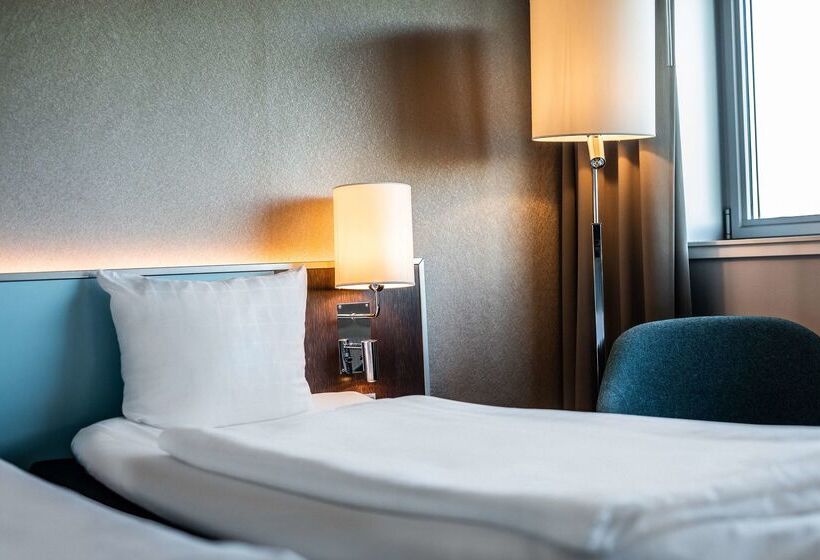 هتل Scandic Sluseholmen