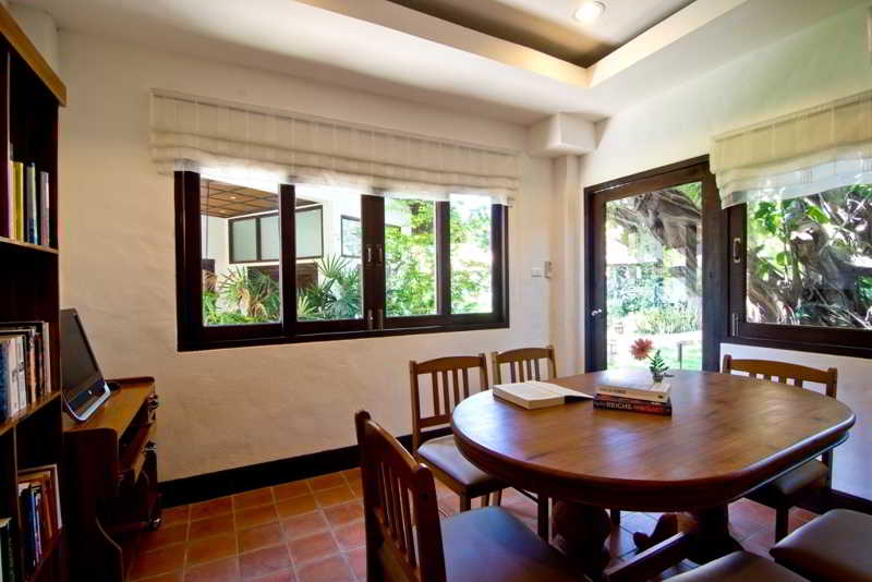 هتل The Legend Chiang Rai Boutique River Resort & Spa