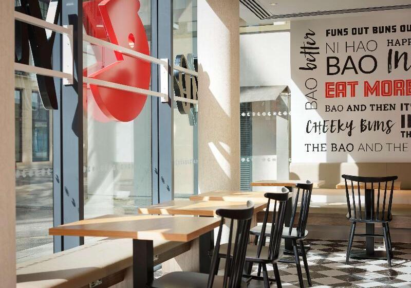 هتل The Westminster London, Curio Collection By Hilton