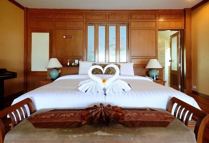 استراحتگاه The Aiyapura Koh Chang