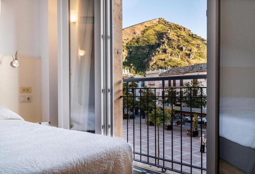 هتل Ciudad De Cazorla