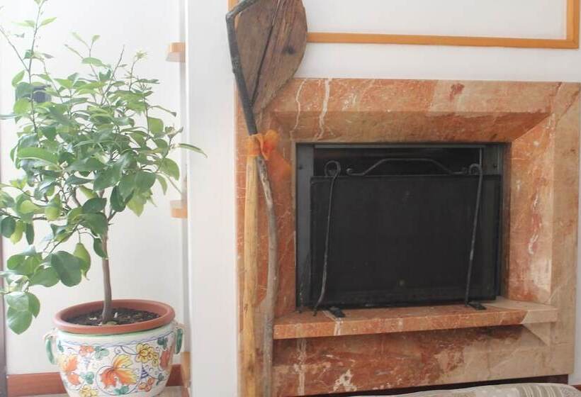 مبيت وإفطار Villa Le Rondini