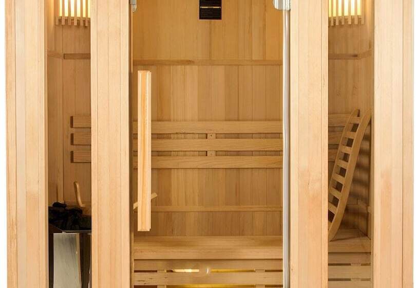 مسافرخانه Prokite Alby Rondina Resort