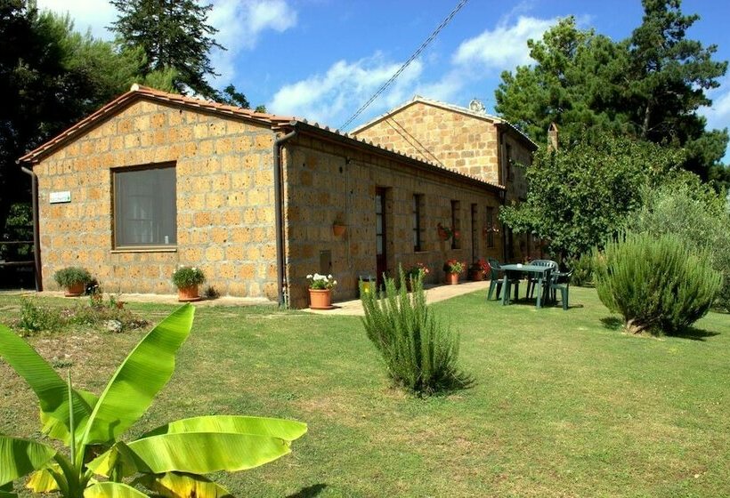 교외 호텔 Agriturismo Il Vecchio Fienile