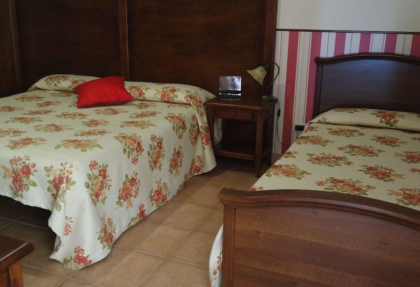 乡村酒店  Azienda Agrituristica Masseria I Risi