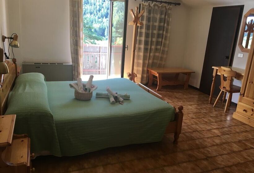 فندق Sorgente Borno