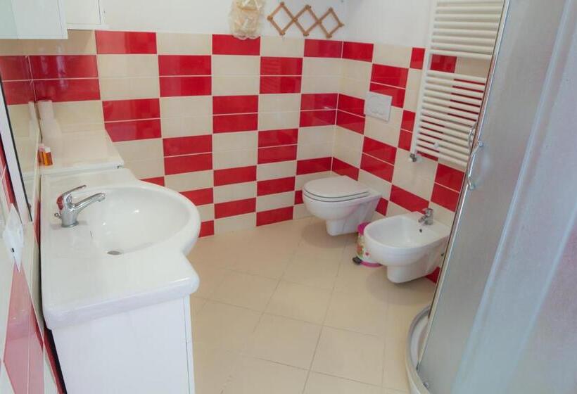 پانسیون Affittacamere Casa Brajan