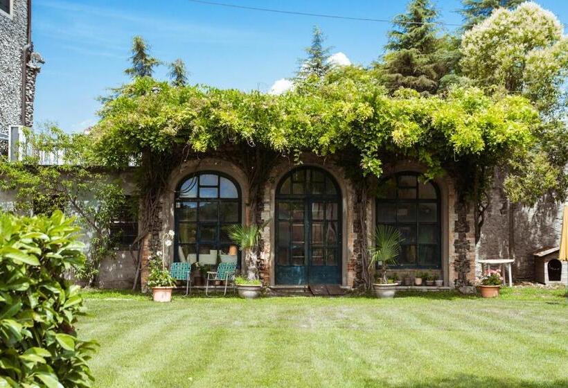 بنسيون Villa Fava