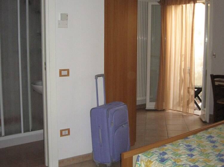 مبيت وإفطار Casa Cortesi