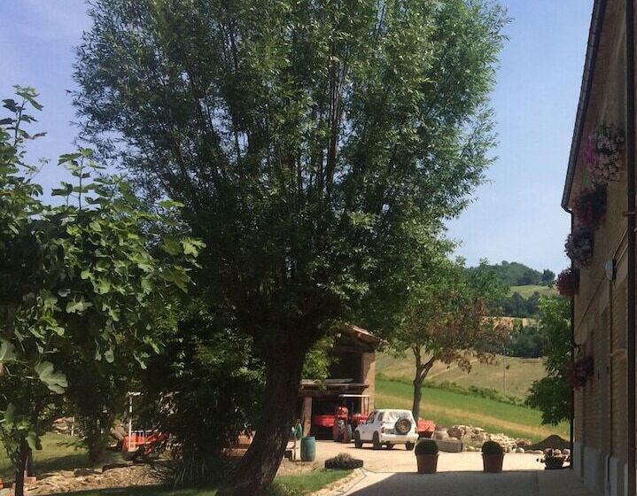 مبيت وإفطار Casa Friano