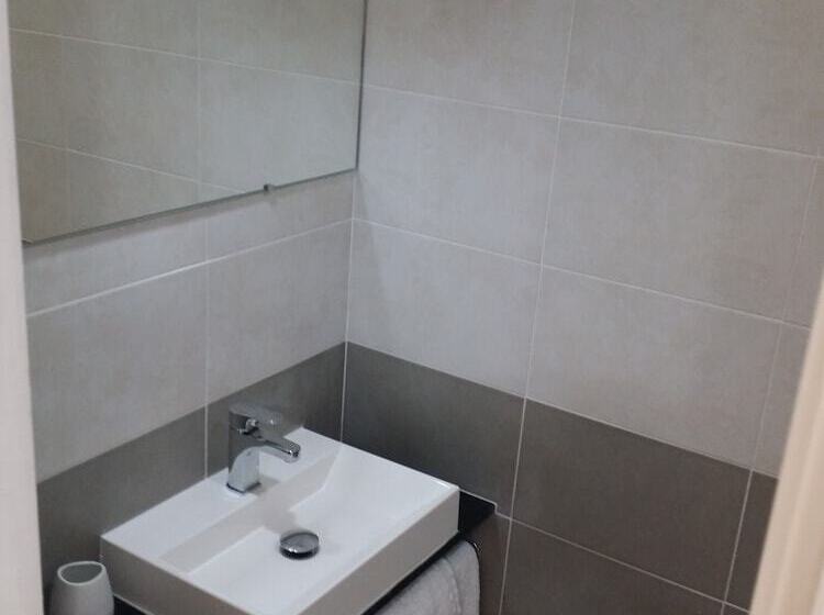 تختخواب و صبحانه Villa Felice