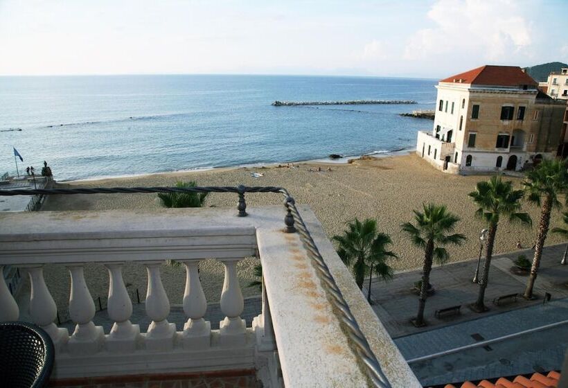 مسافرخانه Palazzetto Florio