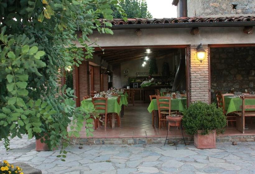 فندق ريفى Agriturismo Isca Delle Donne