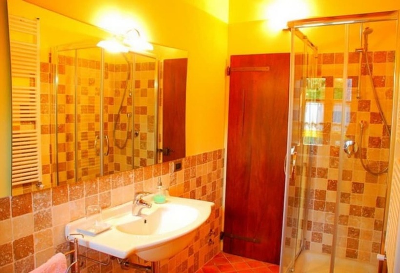 בית מלון כפרי Podere Lucignano Secondo Agriturismo