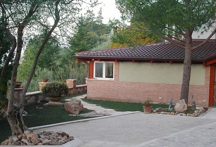 مبيت وإفطار Villa Trasimeno
