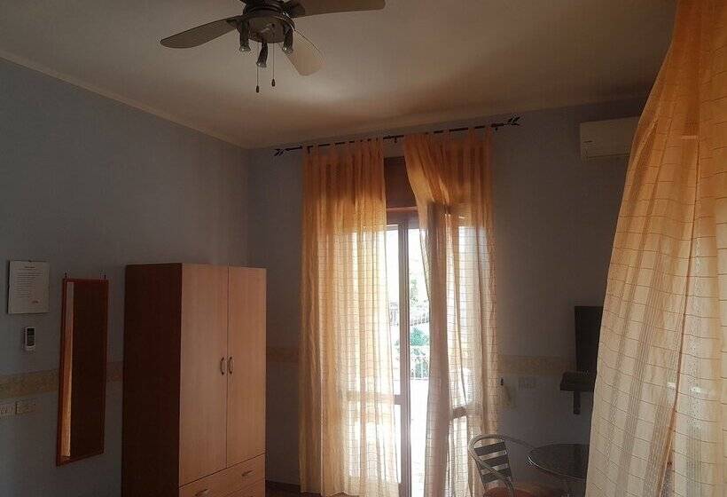 Nocleg ze śniadaniem Leopardi