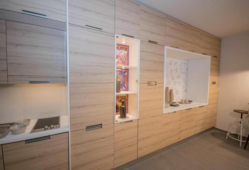 تختخواب و صبحانه Il Muro Vecchio Studios