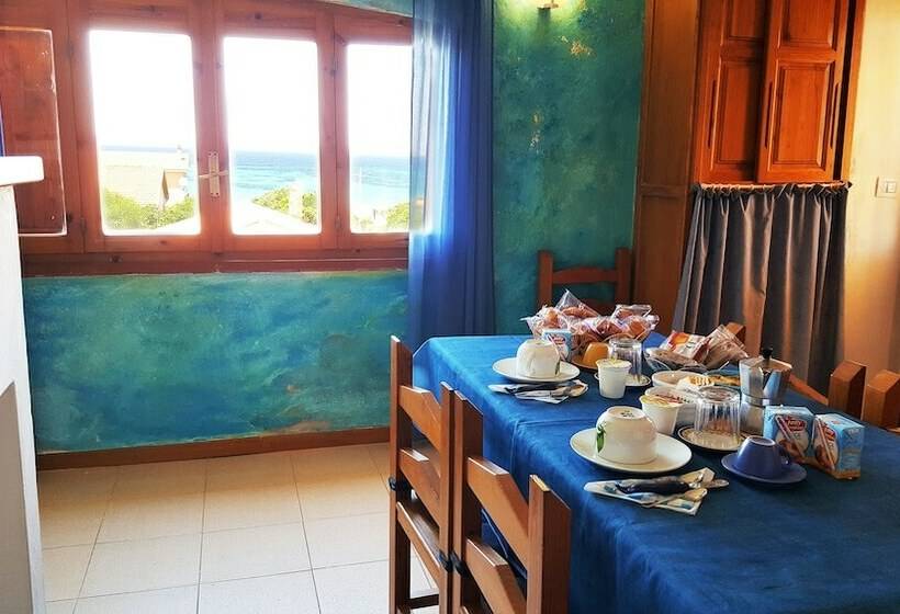 민박 La Baia Apartments