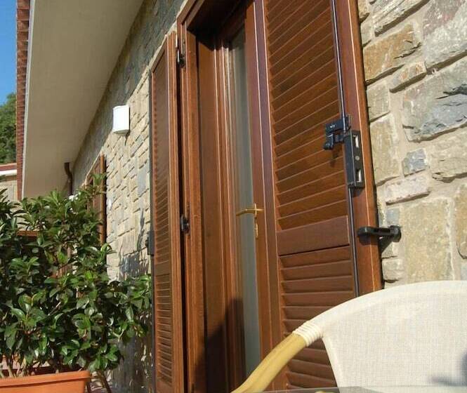 ベッドアンドブレックファースト Terre Di Mezzo Country House