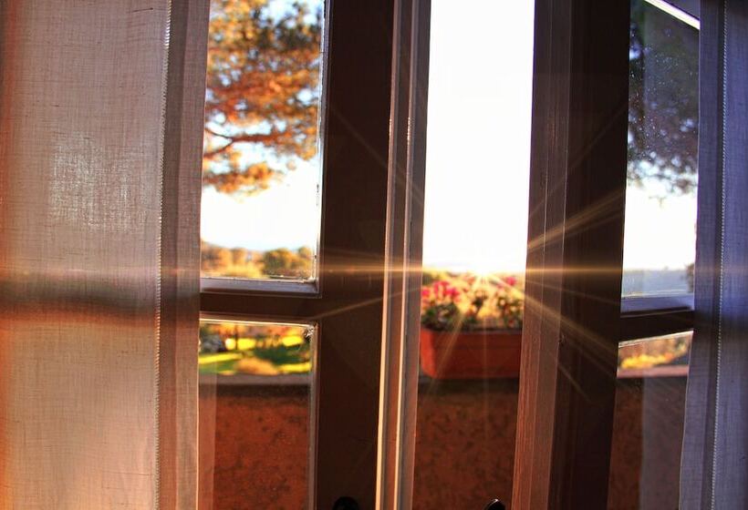 فندق ريفى Agriturismo Anna De Croy