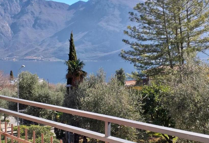 هتل Villa Grazia