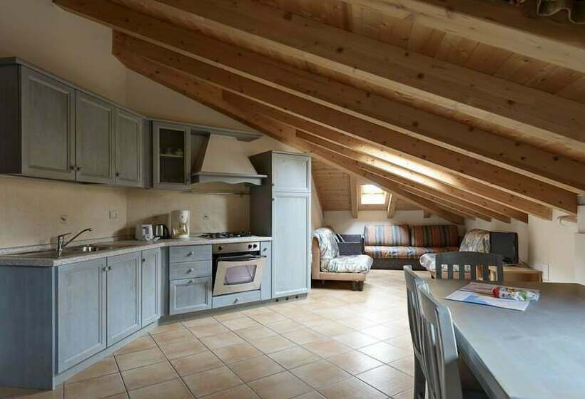 فندق Appartamenti Baia Azzurra