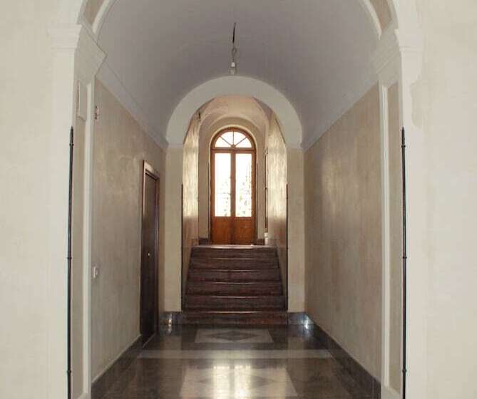 تختخواب و صبحانه Casa Miqvà   Rooms In Shared Apartment