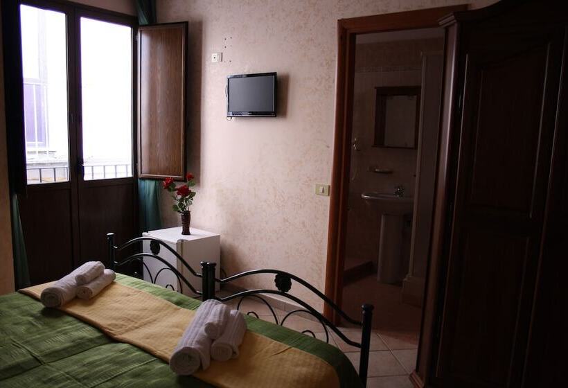 تختخواب و صبحانه Cityguesthouse Catanzaro