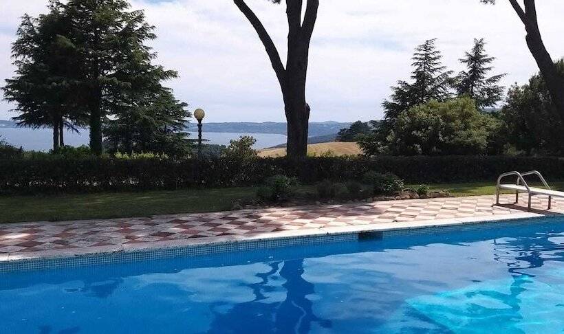 여관 Almanuda Naturist Village