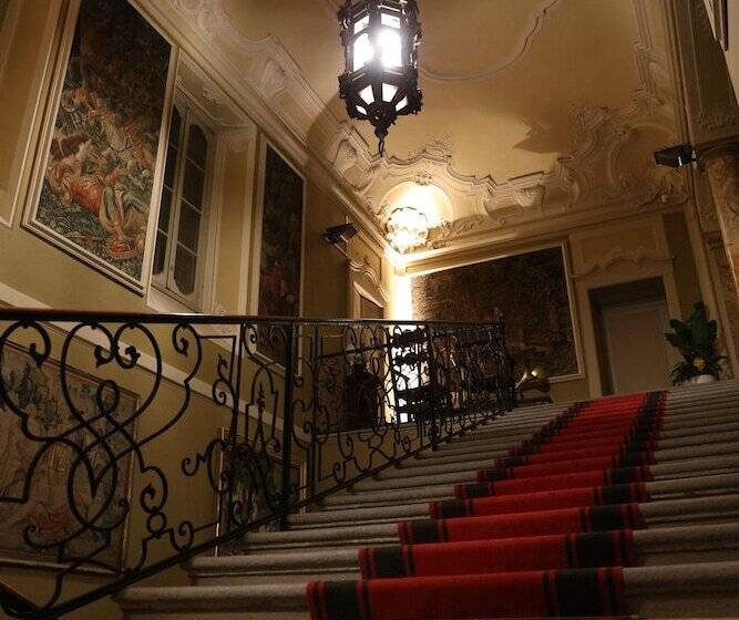 여관 Villa Cagnola