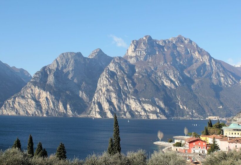 هتل روستایی Maso Tobel Riva Del Garda