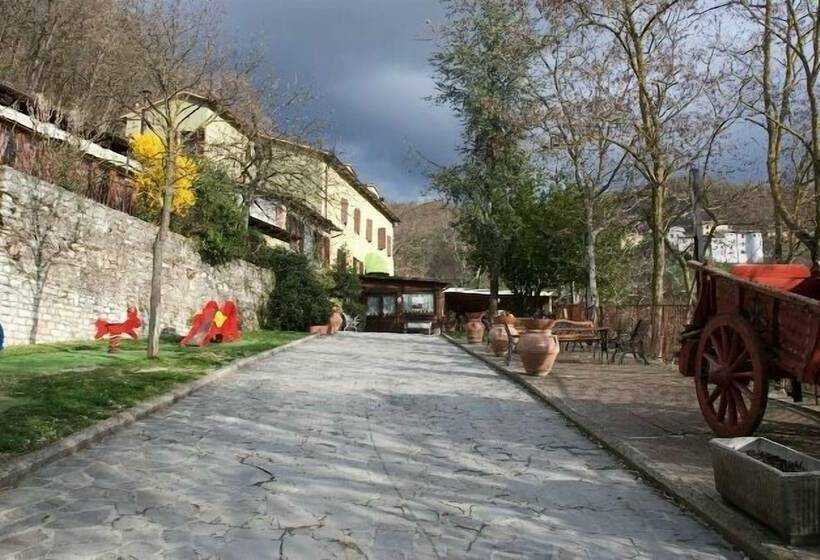 교외 호텔 Agriturismo Le Francesche