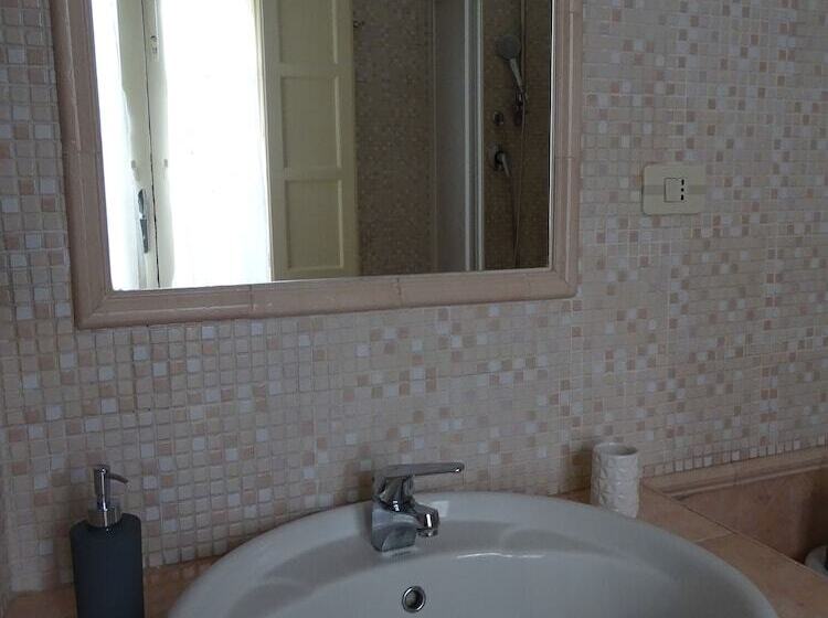 مبيت وإفطار Palazzo Iargia