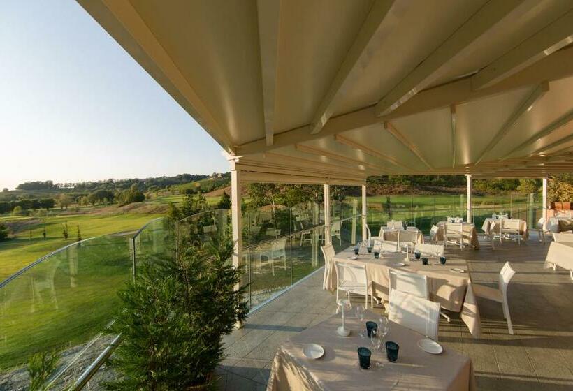 여관 Villa Carolina Resort